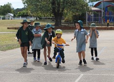 /uploaded_files/media/gallery/1750654712Learning to ride.jpg